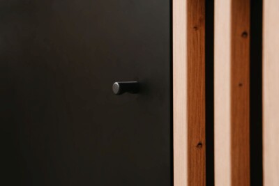 TV-Board Milan 56A  schwarz / Dekor Artisan Oak